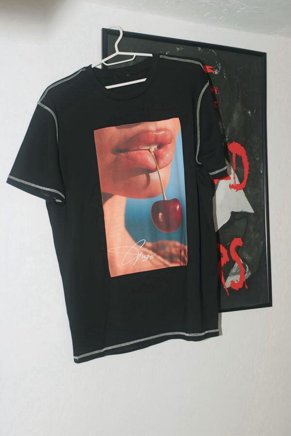 Тениска Cherry 🍒